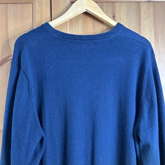 L.L. Bean Cashmere Sweater - Picture 6 of 7